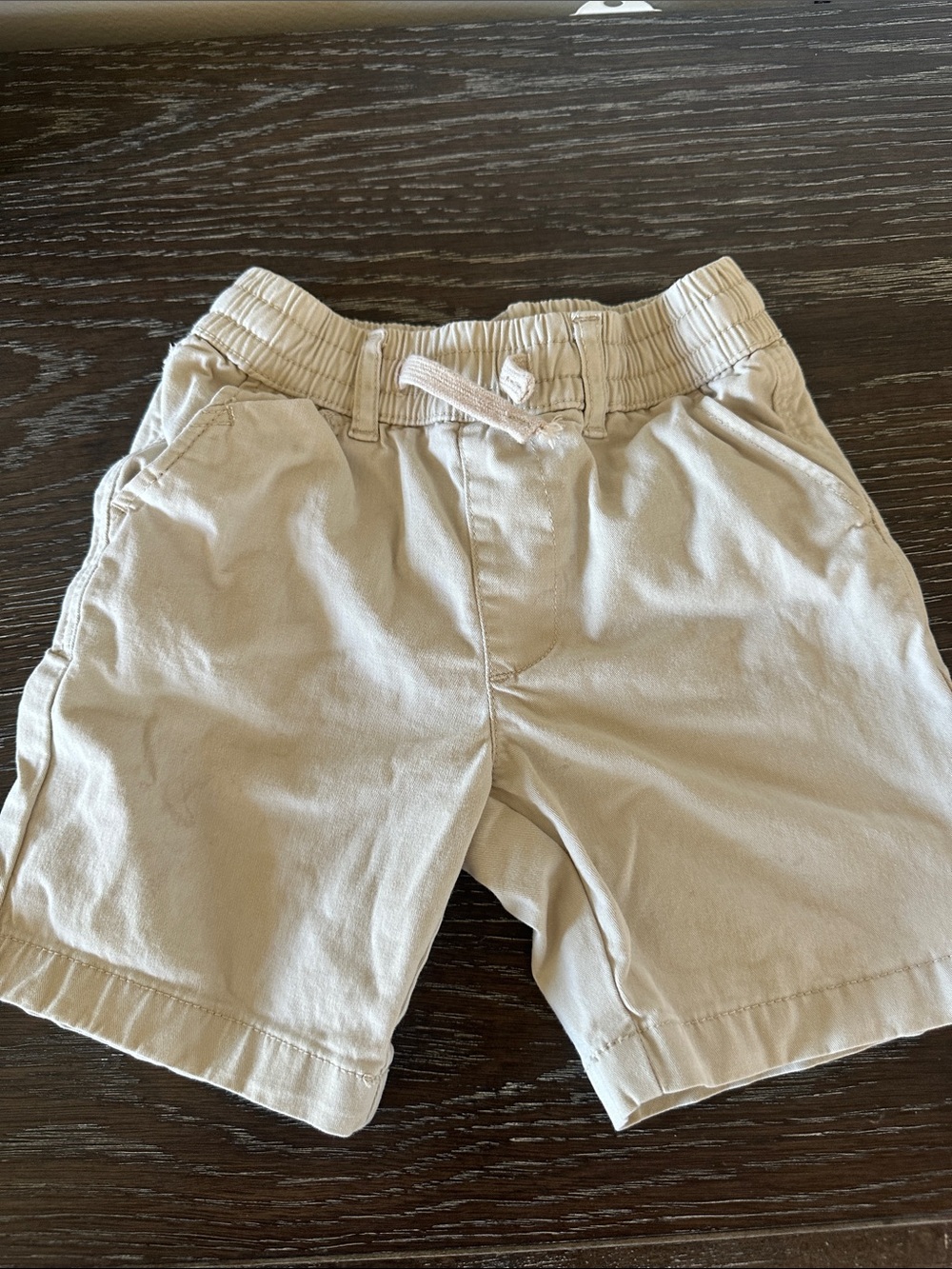 Zara Men's Khaki Drawstring Flat Front Shorts